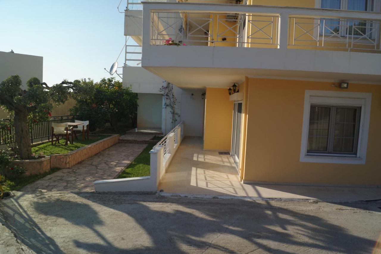 Τhe Sunny Apartments Igumenica Exteriér fotografie